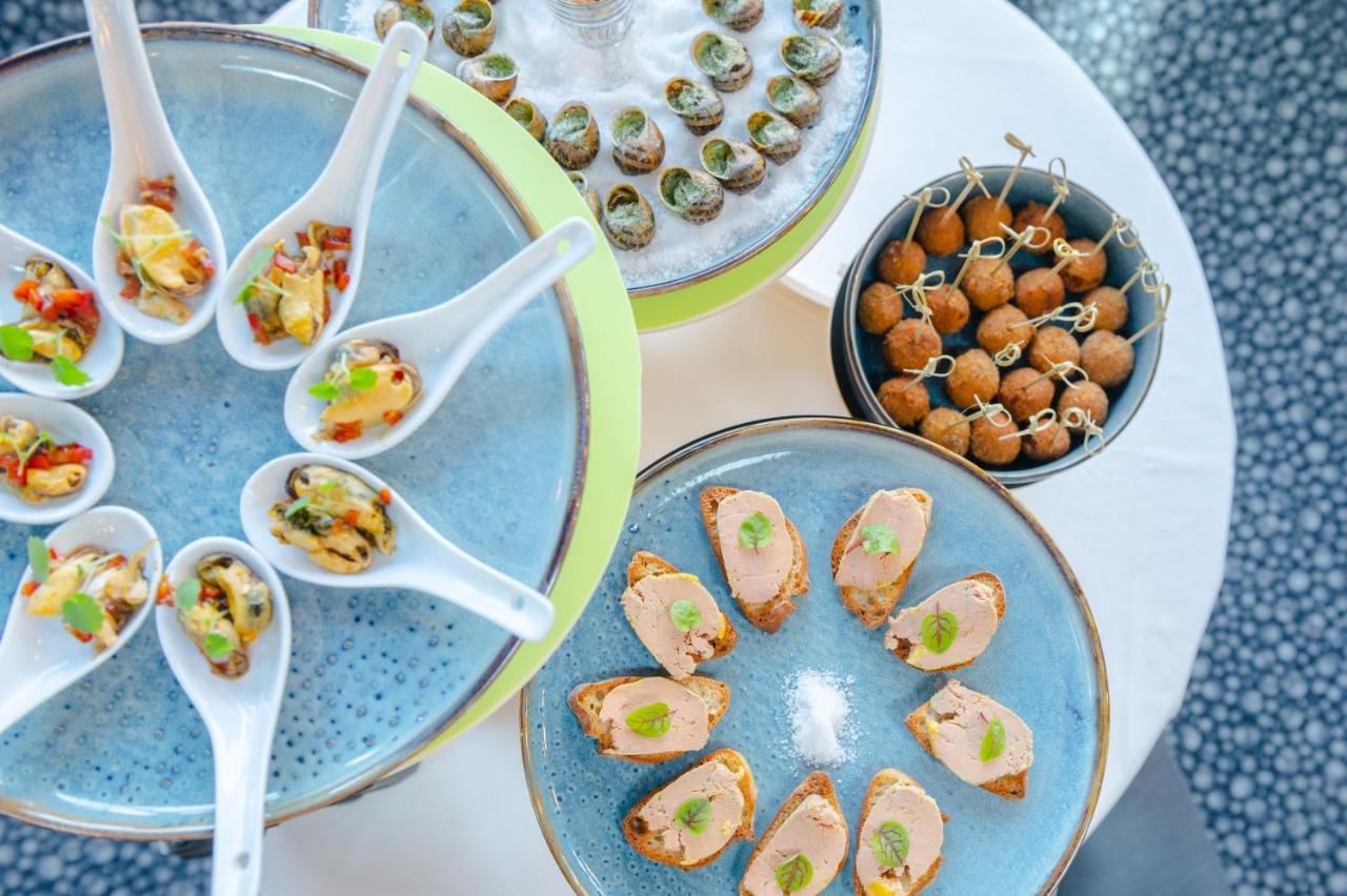 Logis Hotel Restaurant L'Essille Bassac エクステリア 写真