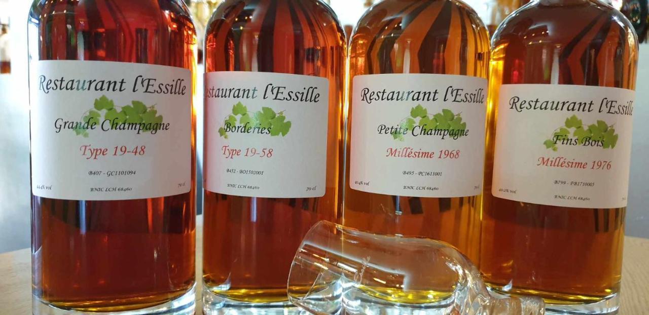 Logis Hotel Restaurant L'Essille Bassac エクステリア 写真